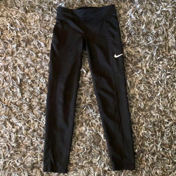 Girls Nike DriFit leggings - Picture 1 of 3